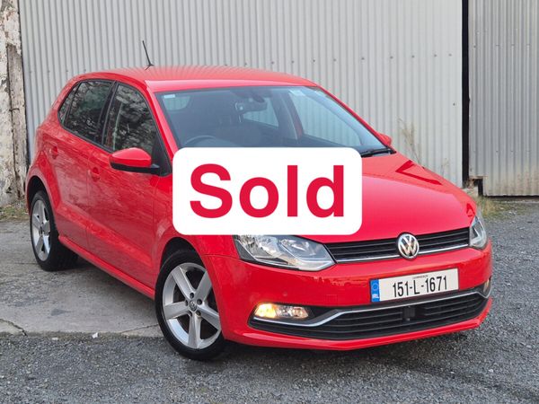 Volkswagen Polo Hatchback, Petrol, 2015, Red