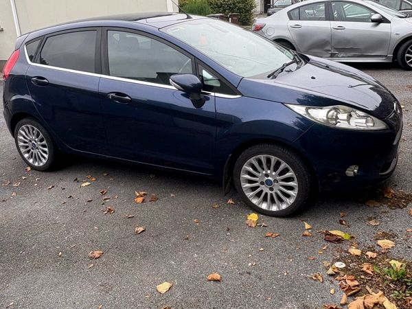 Ford Fiesta Hatchback, Diesel, 2011, Blue