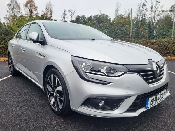 Renault Megane Saloon, Diesel, 2019, Grey