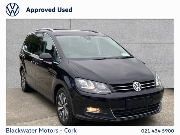 Volkswagen Sharan Hatchback, Diesel, 2021, Black