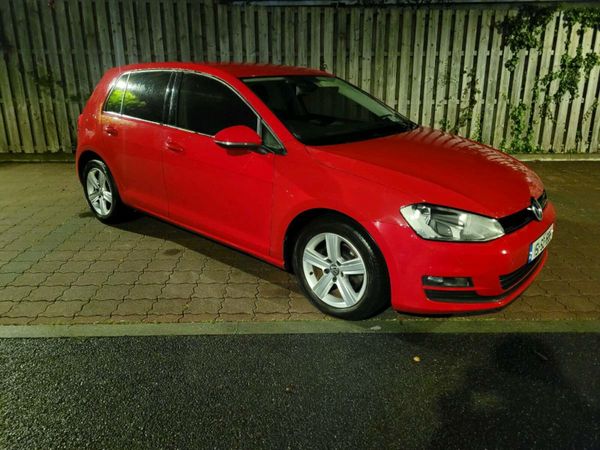 Volkswagen Golf Hatchback, Diesel, 2015, Red