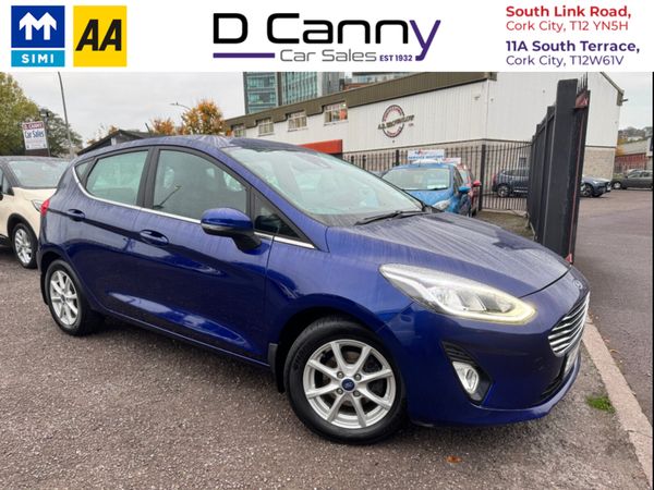 Ford Fiesta Hatchback, Petrol, 2018, Blue