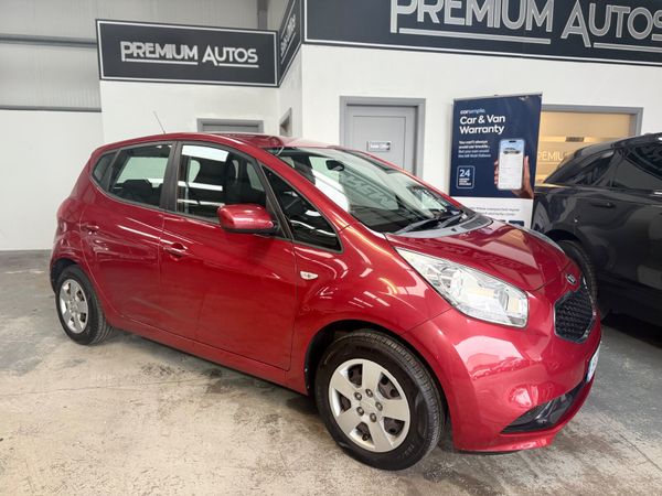 Kia Venga MPV, Petrol, 2015, Red