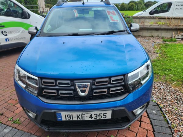 Dacia Sandero Stepway Hatchback, Petrol, 2019, Blue