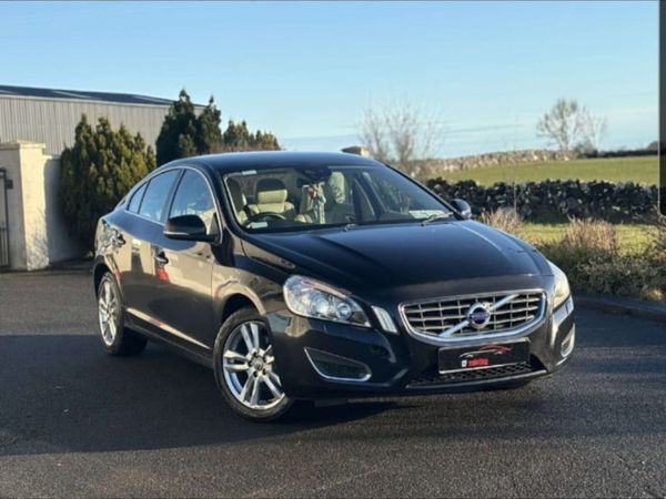Volvo S60 Saloon, Diesel, 2011, Black