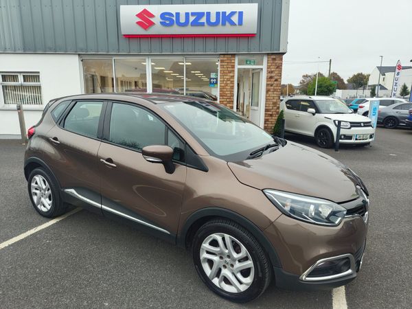 Renault Captur Hatchback, Diesel, 2014, Brown