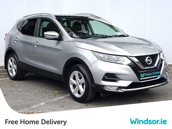 Nissan Qashqai MPV, Petrol, 2019, Silver