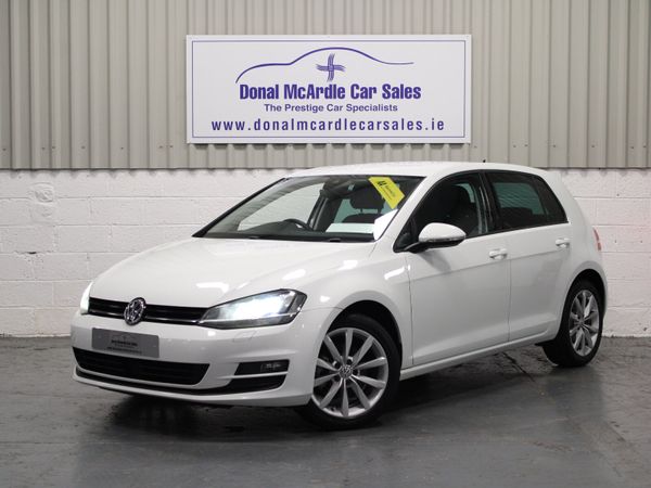 Volkswagen Golf Hatchback, Petrol, 2017, White
