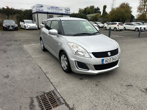 Suzuki Swift Hatchback, Petrol, 2014, Silver