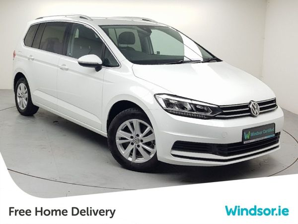 Volkswagen Touran MPV, Petrol, 2021, White