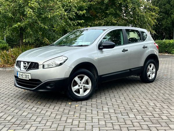 Nissan Qashqai Hatchback, Diesel, 2012, Silver