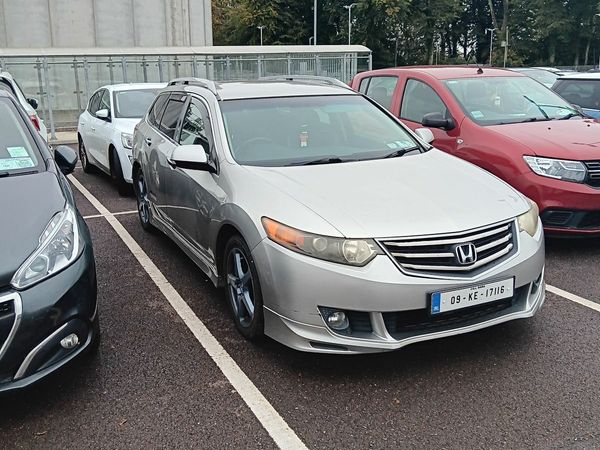 Honda Accord Estate, Diesel, 2009, Silver
