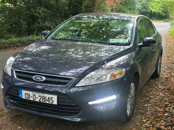 Ford Mondeo Hatchback, Diesel, 2013, Grey