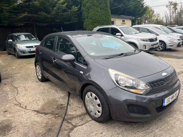Kia Rio Hatchback, Petrol, 2013, Silver