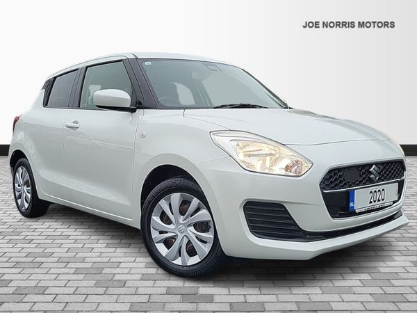 Suzuki Swift Hatchback, Petrol, 2020, White