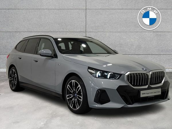 BMW 5-Series Estate, Petrol Hybrid, 2025, Grey