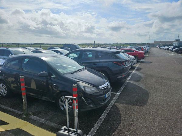 Vauxhall Corsa Hatchback, Petrol, 2012, Black