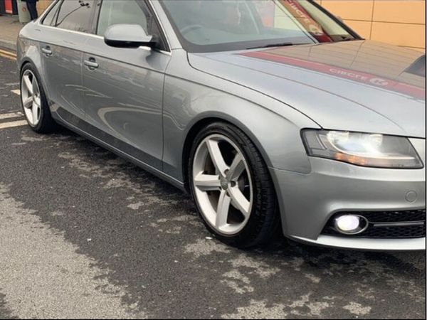Audi A4 Saloon, Diesel, 2010, Grey