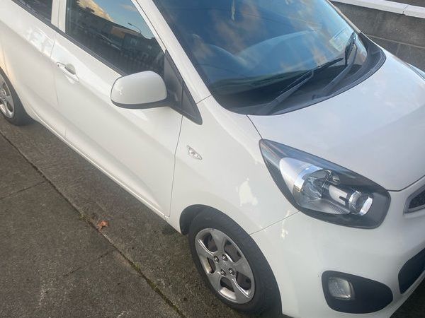 Kia Picanto Hatchback, Petrol, 2014, White