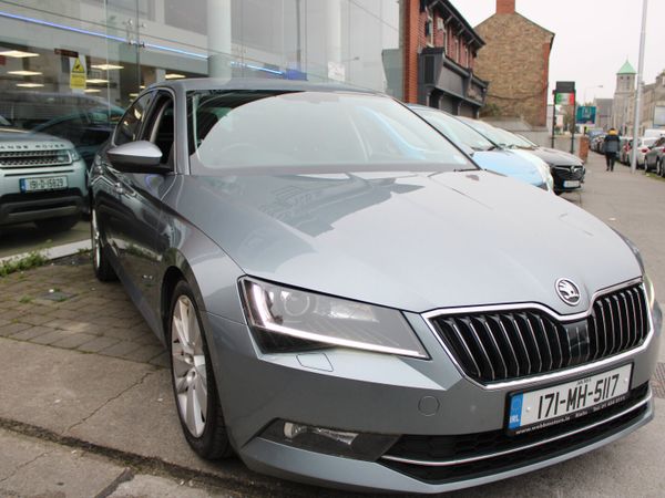 Skoda Superb Hatchback, Diesel, 2017, Grey