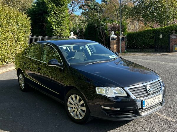 Volkswagen Passat Saloon, Petrol, 2007, Black