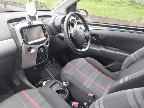 Peugeot 108 Hatchback, Petrol, 2015, Grey