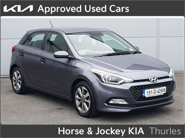 Hyundai i20 Hatchback, Petrol, 2015, Grey