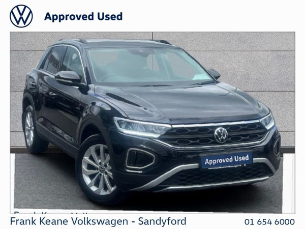 Volkswagen T-Roc Crossover, Petrol, 2025, Black