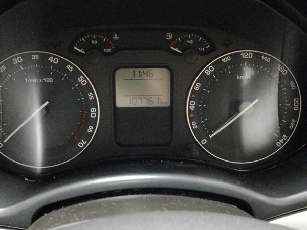 Skoda Octavia Hatchback, Petrol, 2008, Black
