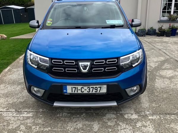 Dacia Sandero Stepway Hatchback, Petrol, 2017, Blue