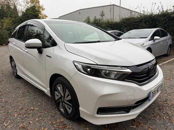 Honda Shuttle Estate, Petrol Hybrid, 2020, White