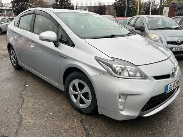 Toyota Prius Hatchback, Petrol Hybrid, 2015, Silver