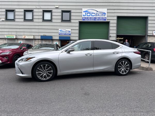 Lexus ES Saloon, Petrol Hybrid, 2021, Grey