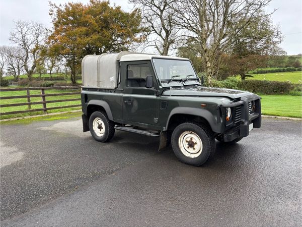 Land Rover Defender Pick Up, Diesel, 2006, Green