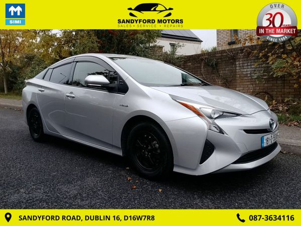 Toyota Prius Hatchback, Petrol Hybrid, 2018, Silver