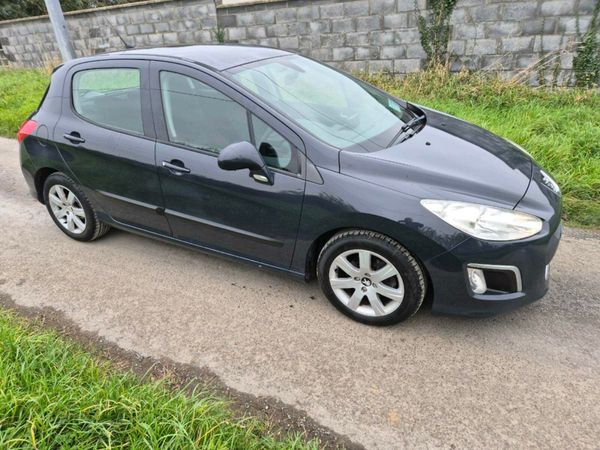 Peugeot 308 Hatchback, Diesel, 2011, Grey