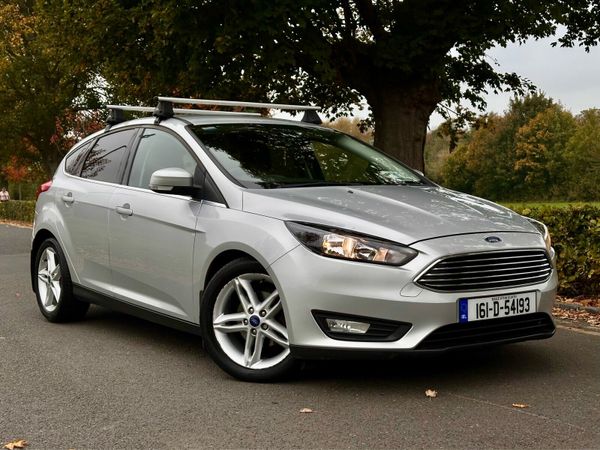 Ford Focus Hatchback, Petrol, 2016, Silver