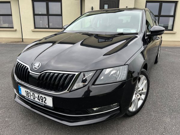 Skoda Octavia Saloon, Diesel, 2018, Black
