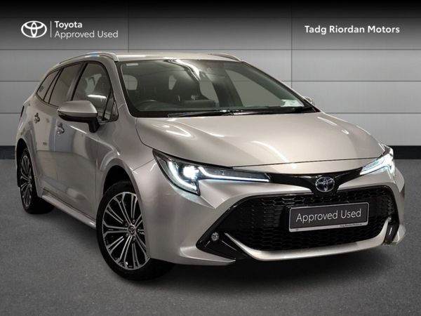 Toyota Corolla Estate, Petrol Hybrid, 2022, Silver