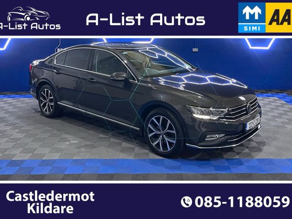 Volkswagen Passat Saloon, Diesel, 2022, Grey
