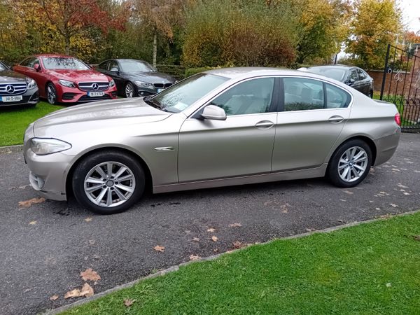 BMW 5-Series Saloon, Diesel, 2011, Silver