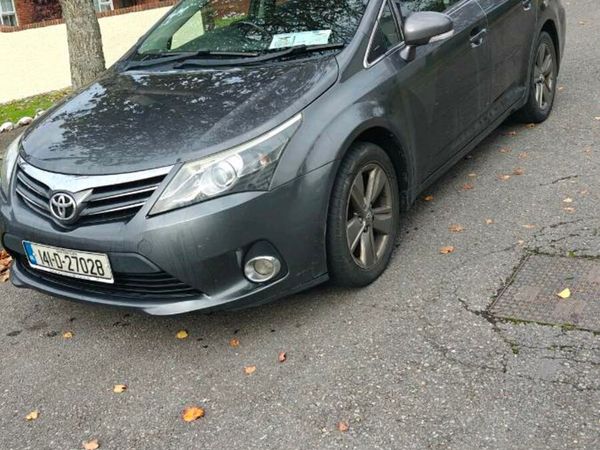 Toyota Avensis Saloon, Diesel, 2014, Grey