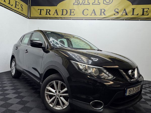 Nissan Qashqai Hatchback, Diesel, 2015, Black