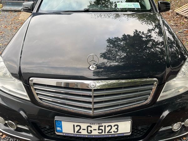 Mercedes-Benz C-Class Saloon, Diesel, 2012, Black