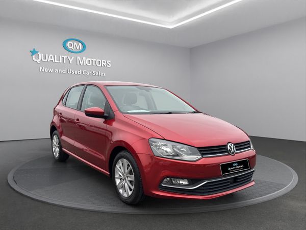 Volkswagen Polo Hatchback, Petrol, 2015, Orange