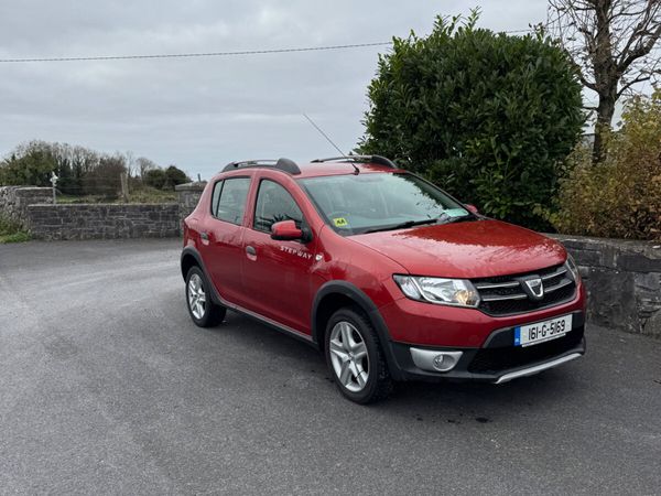 Dacia Sandero Stepway Hatchback, Diesel, 2016, Red
