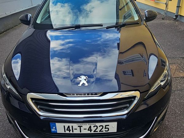 Peugeot 308 Hatchback, Petrol, 2014, Blue