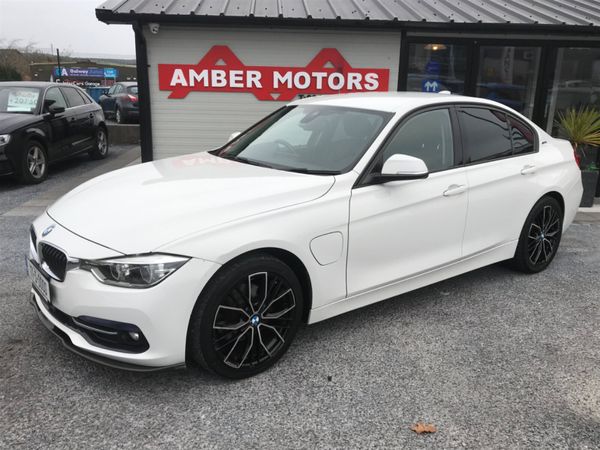 BMW 3-Series Saloon, Petrol Plug-in Hybrid, 2017, White