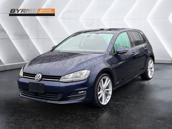 Volkswagen Golf Hatchback, Petrol, 2016, White