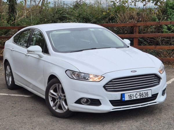 Ford Mondeo Hatchback, Diesel, 2016, White